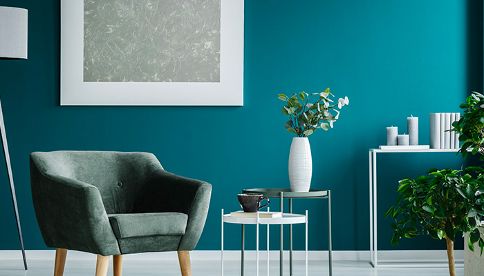 blue-living-room-and-decor