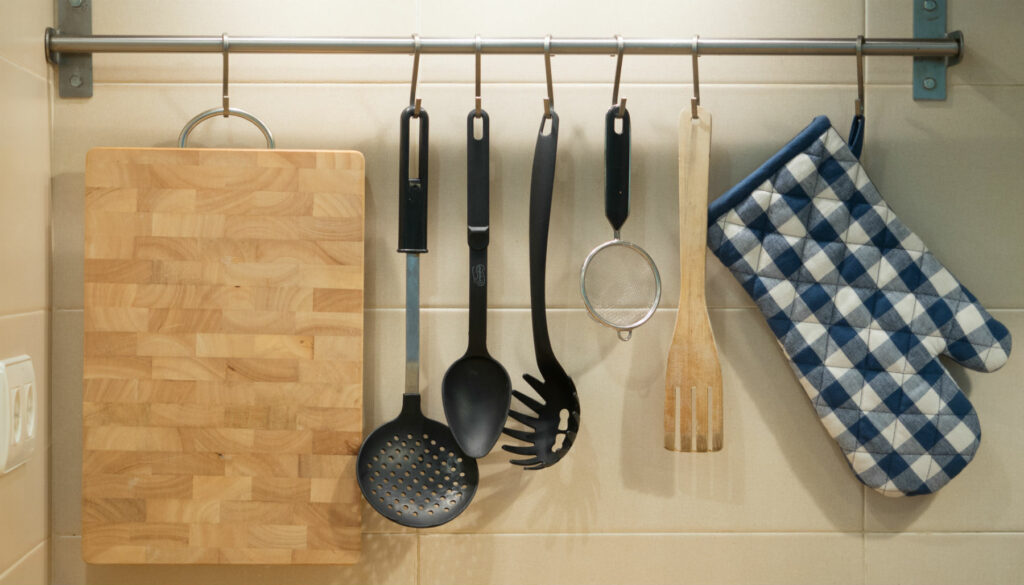 hanging kitchen appliances