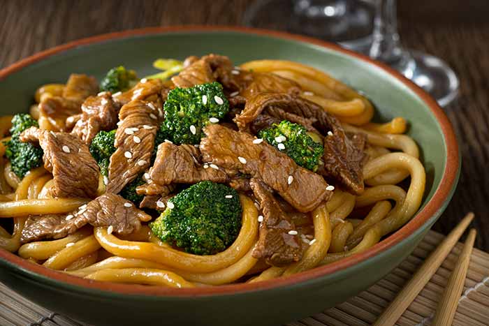 beef noodle stir fry with udon noodles