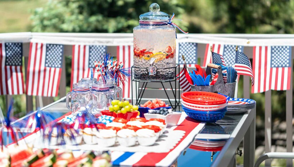 July 4 party table