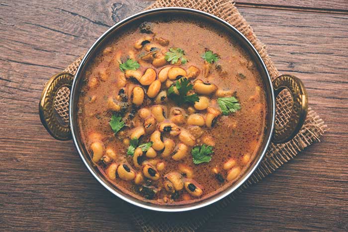 Indian black eyed pea curry