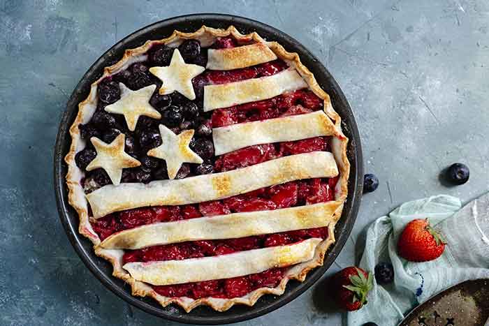 4th of July flag pie