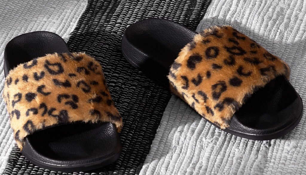 cheetah-print-slides-shoes