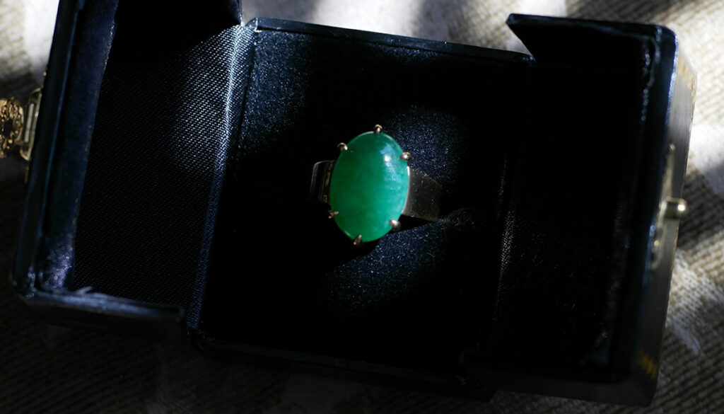 jade-ring