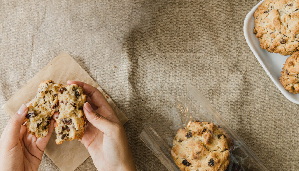 levain-bakery-cookies