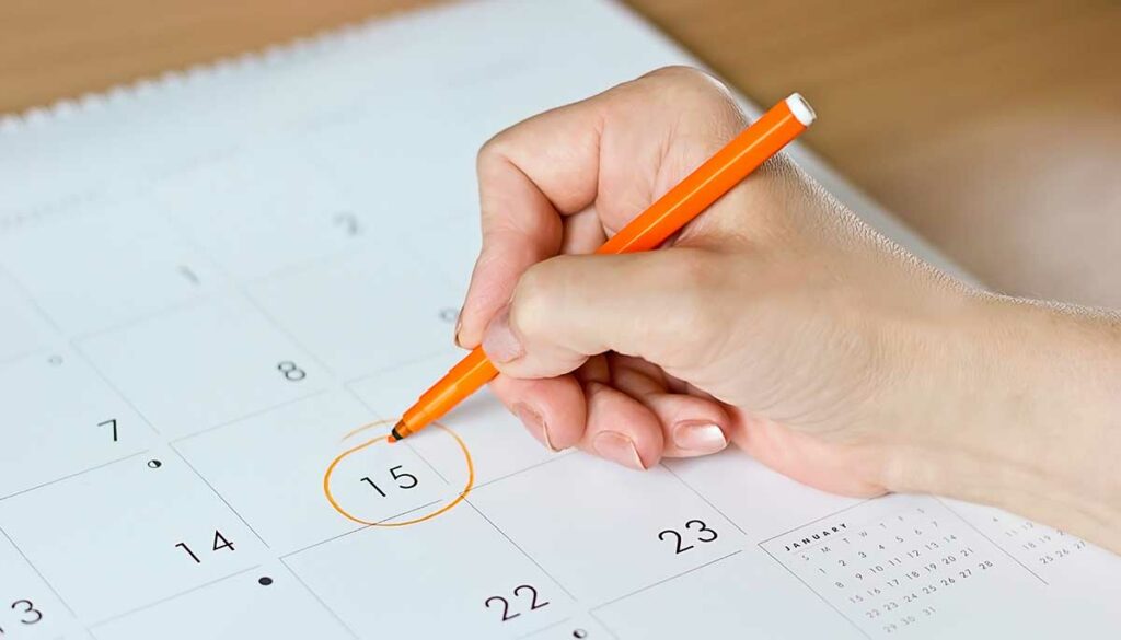 circling a date in the calendar