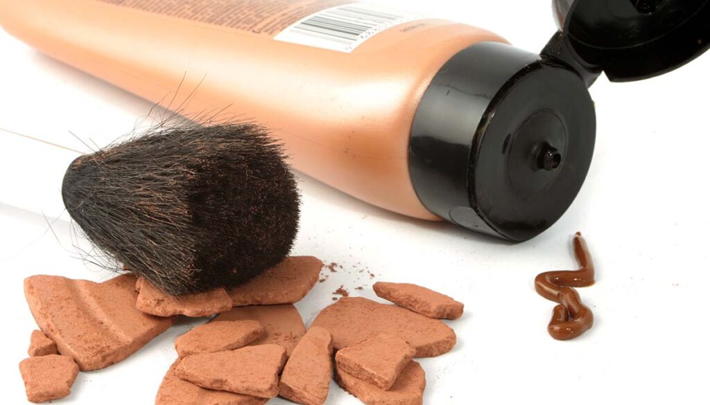 beauty brushes and self tanning bronzer