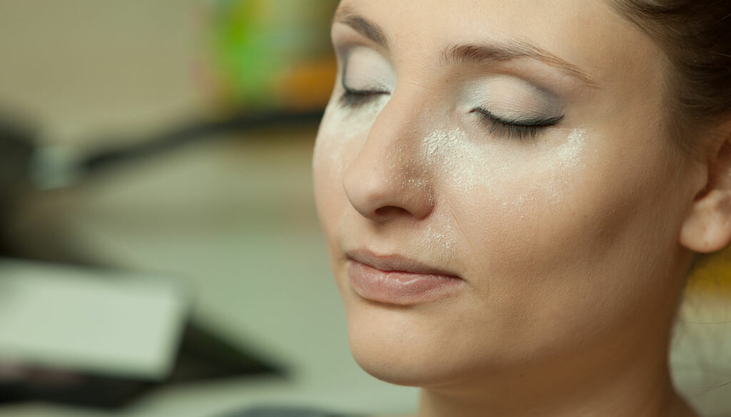woman with powder, makeup baking