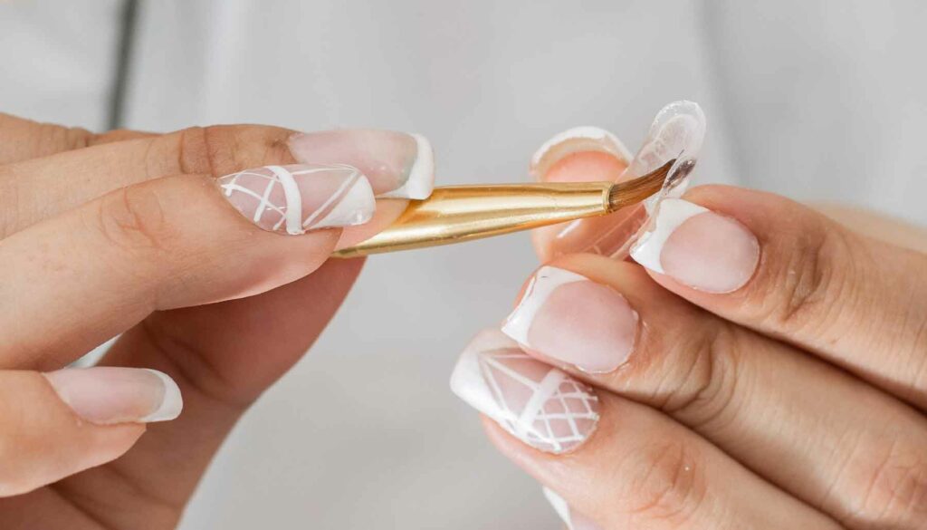 putting polygel in a nail form